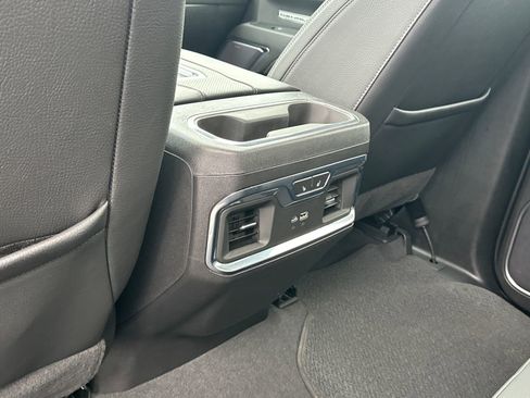 Used 2022 GMC Sierra 1500 Denali image 13