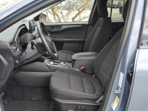 Certified 2023 Ford Escape Active image 3