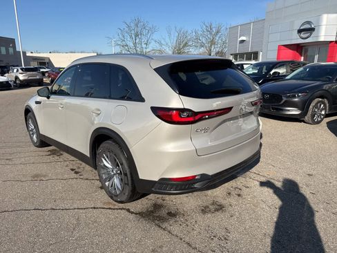 Used 2024 MAZDA CX-90 3.3 Turbo w/ Preferred Plus image 7