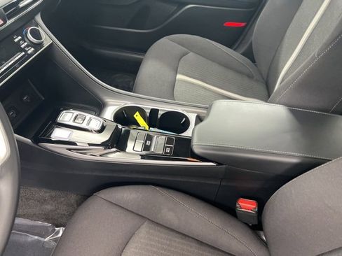 Used 2023 Hyundai Sonata SEL image 13