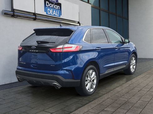 Used 2023 Ford Edge Titanium w/ Equipment Group 301A image 3