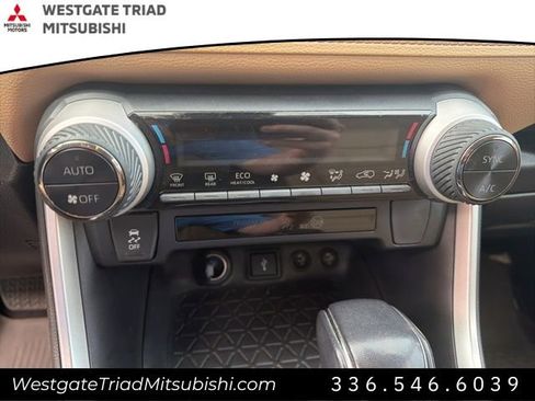 Used 2022 Toyota RAV4 XLE Premium AWD/4WD image 15