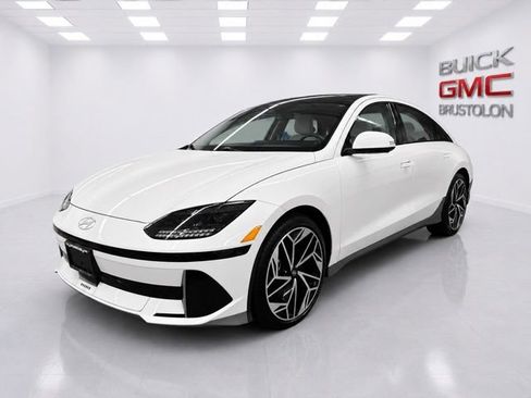 Used 2023 Hyundai Ioniq 6 Limited AWD/4WD image 3