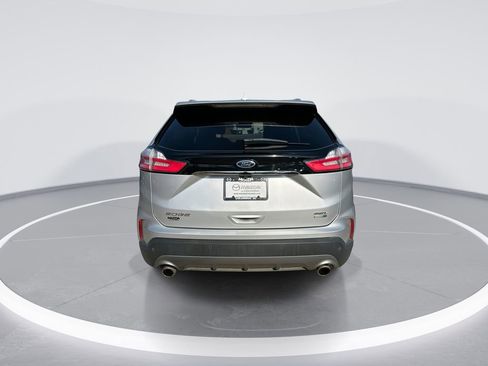 Used 2019 Ford Edge SEL w/ Equipment Group 201A image 8