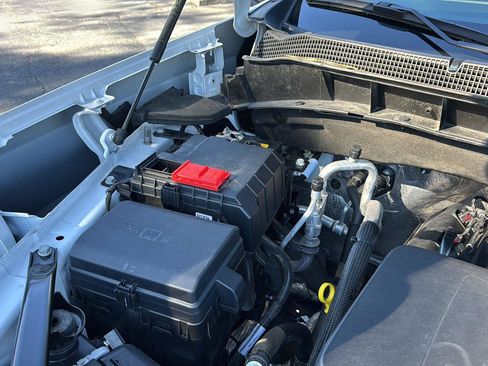 Certified 2025 Chevrolet Silverado 1500 LT image 31