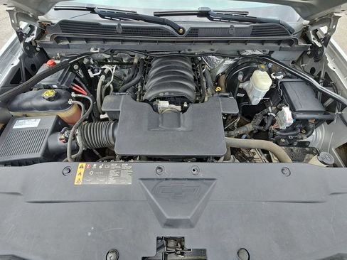 Used 2018 Chevrolet Silverado 1500 LT w/ All Star Edition image 33