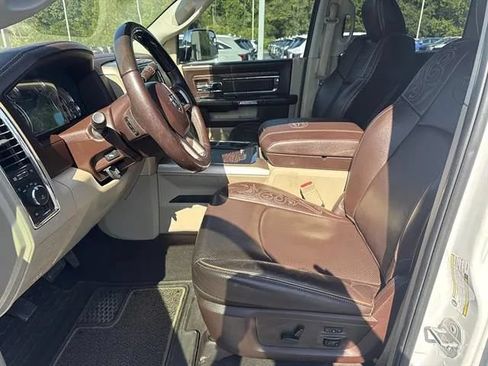 Used 2018 RAM 3500 Laramie Longhorn AWD/4WD image 9
