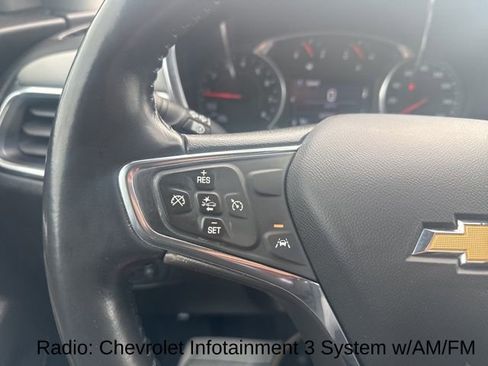 Used 2021 Chevrolet Equinox LT w/ Driver Convenience Package AWD/4WD image 16