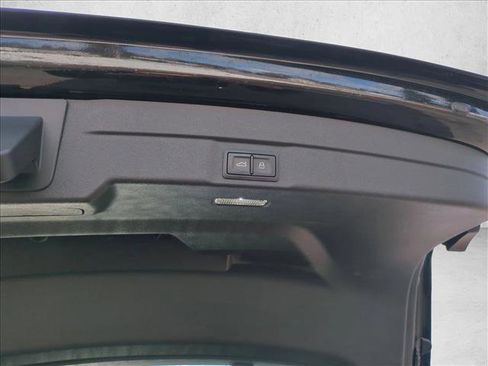 Used 2025 Audi A5 2.0T Premium w/ Convenience Package image 7