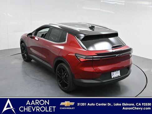 New 2026 Chevrolet Equinox EV LT w/ LPO, Blackout Package AWD/4WD image 47