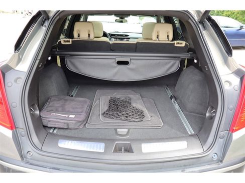 Used 2019 Cadillac XT5 Luxury FWD image 23