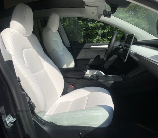 Used 2024 Tesla Model Y Long Range RWD image 20