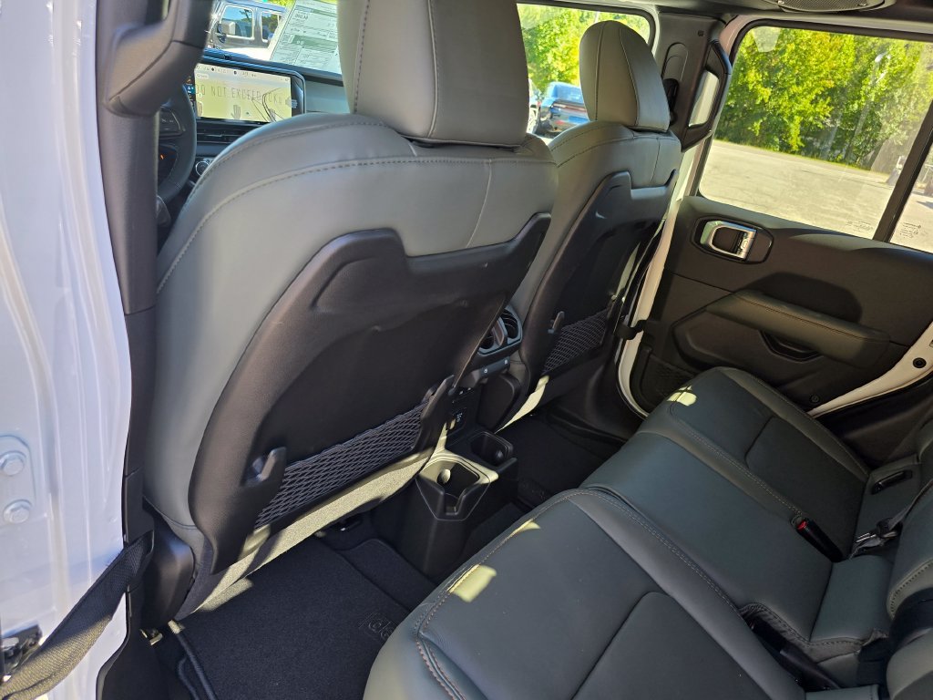 New 2026 Jeep Gladiator Mojave AWD/4WD image 22