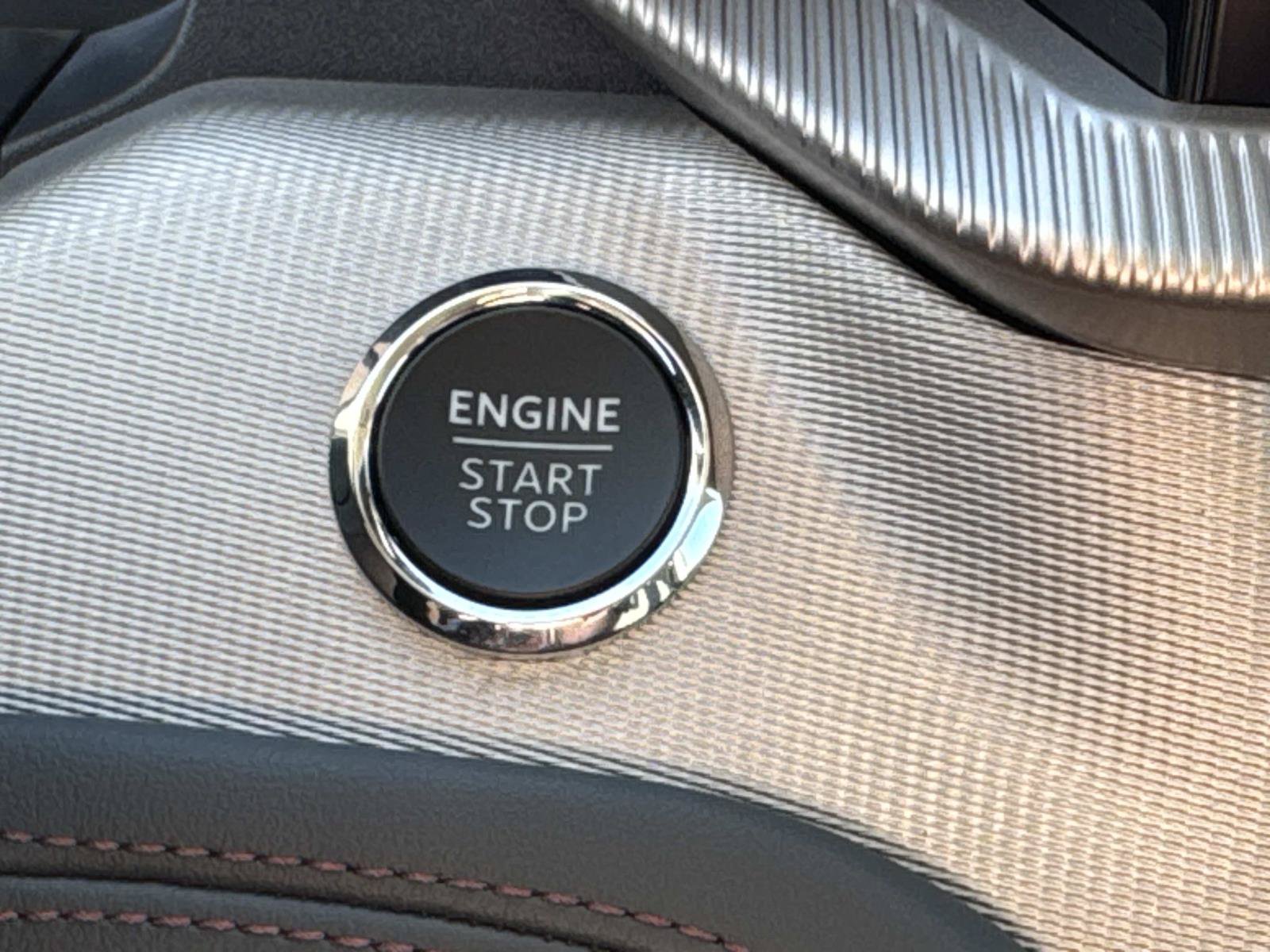 New 2026 Ford Explorer Active RWD image 21