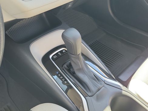 Certified 2024 Toyota Corolla LE FWD image 27
