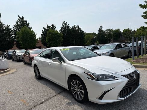 Used 2021 Lexus ES 300h w/ Premium Package FWD image 9