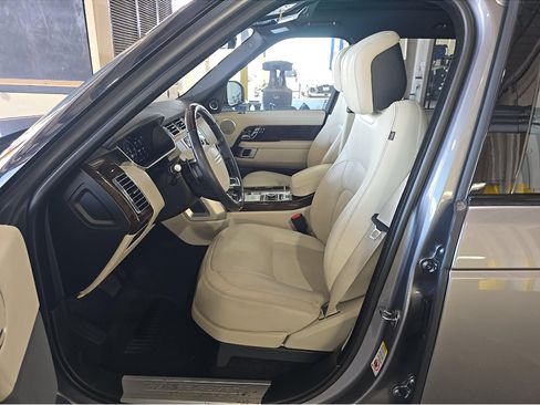 Used 2021 Land Rover Range Rover HSE AWD/4WD image 7