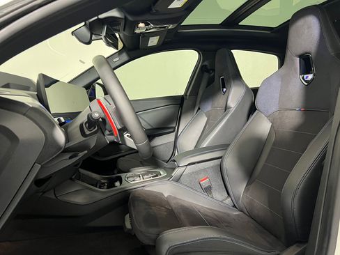 Used 2025 BMW M235i xDrive w/ M Performance Package image 5