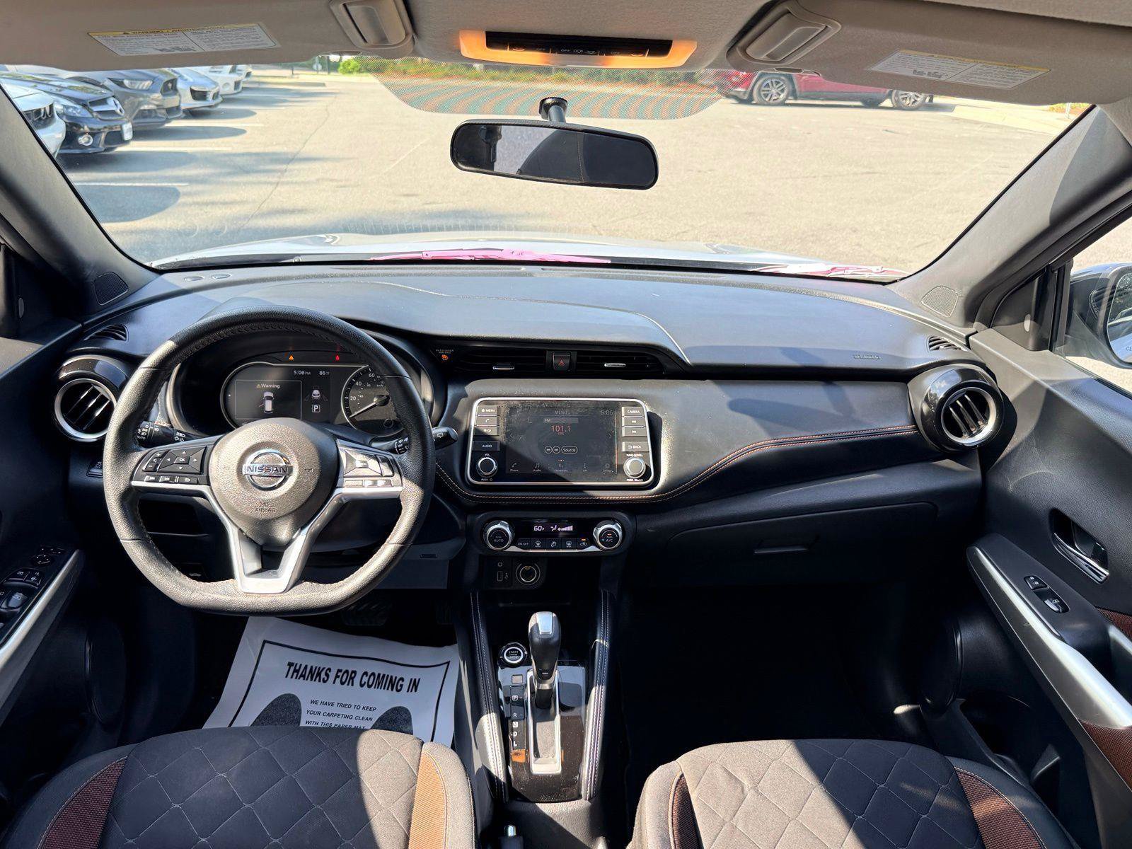 Used 2019 Nissan Kicks SR FWD image 30