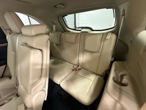 Used 2017 Toyota Highlander Limited FWD image 16