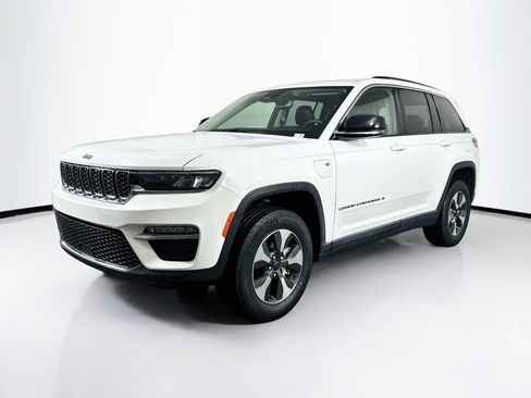 Used 2022 Jeep Grand Cherokee Limited 4xe AWD/4WD image 3