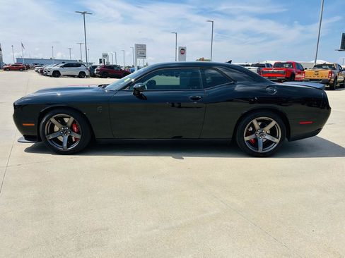 Used 2019 Dodge Challenger SRT Hellcat Redeye RWD image 32