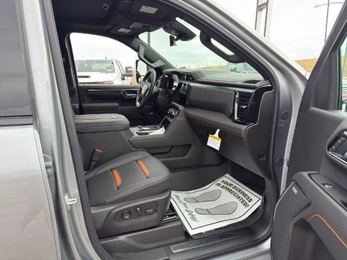 New 2026 GMC Sierra 2500 AT4 w/ AT4 Premium Plus Package image 12