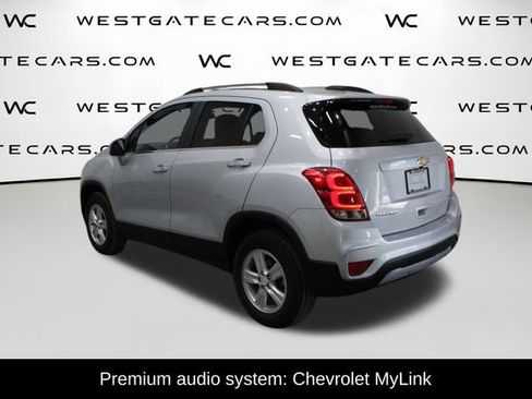 Used 2019 Chevrolet Trax LT w/ LT Convenience Package image 5