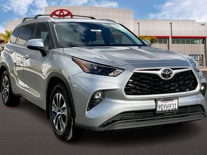 Certified 2022 Toyota Highlander XLE