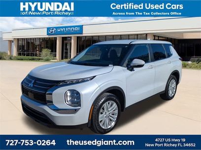 Used 2022 Mitsubishi Outlander ES