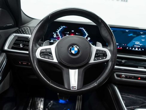 Used 2026 BMW X6 xDrive40i AWD/4WD image 19