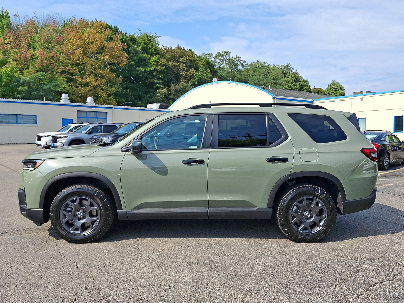 Used 2026 Honda Pilot TrailSport image 7