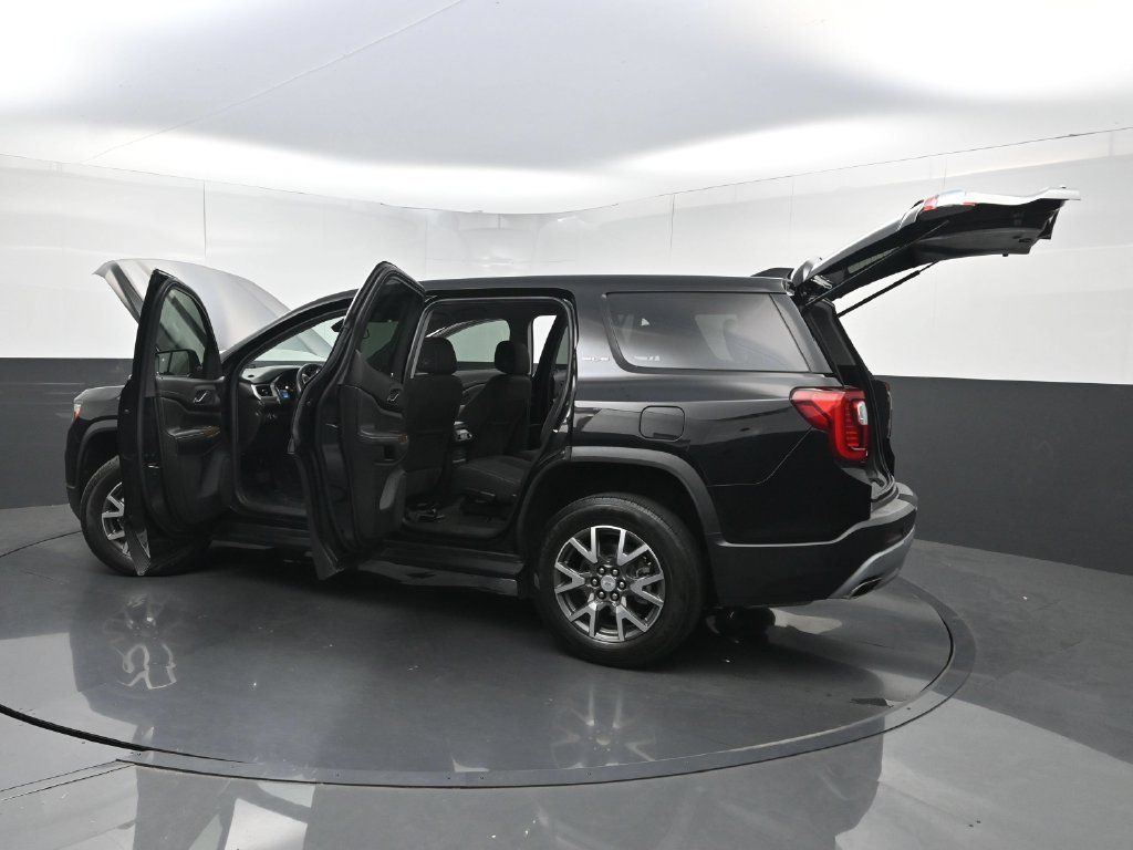 Used 2023 GMC Acadia SLE FWD image 38