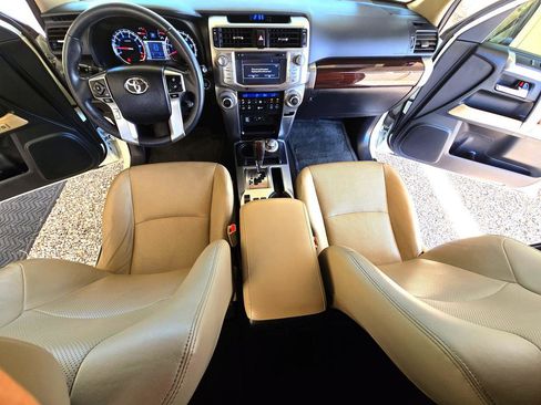 Used 2016 Toyota 4Runner Limited image 16