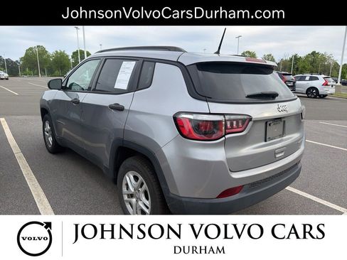 Used 2018 Jeep Compass Sport image 16