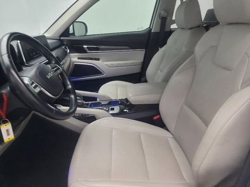 Used 2022 Kia Telluride S FWD image 17