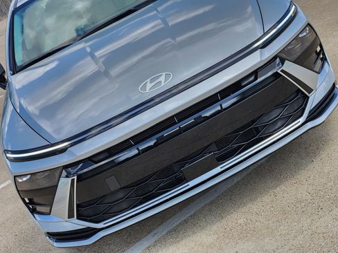 Used 2025 Hyundai Sonata SEL FWD image 12