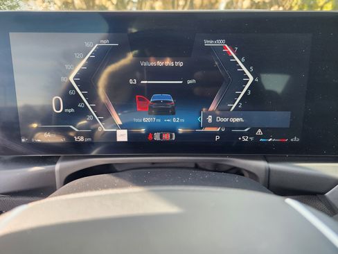 Used 2023 BMW 330i Sedan image 30