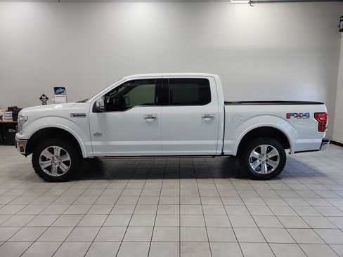Used 2019 Ford F150 King Ranch w/ Equipment Group 601A Luxury AWD/4WD image 11