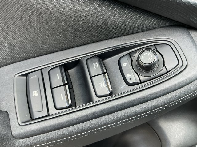 Used 2021 Subaru Forester Premium AWD/4WD image 12