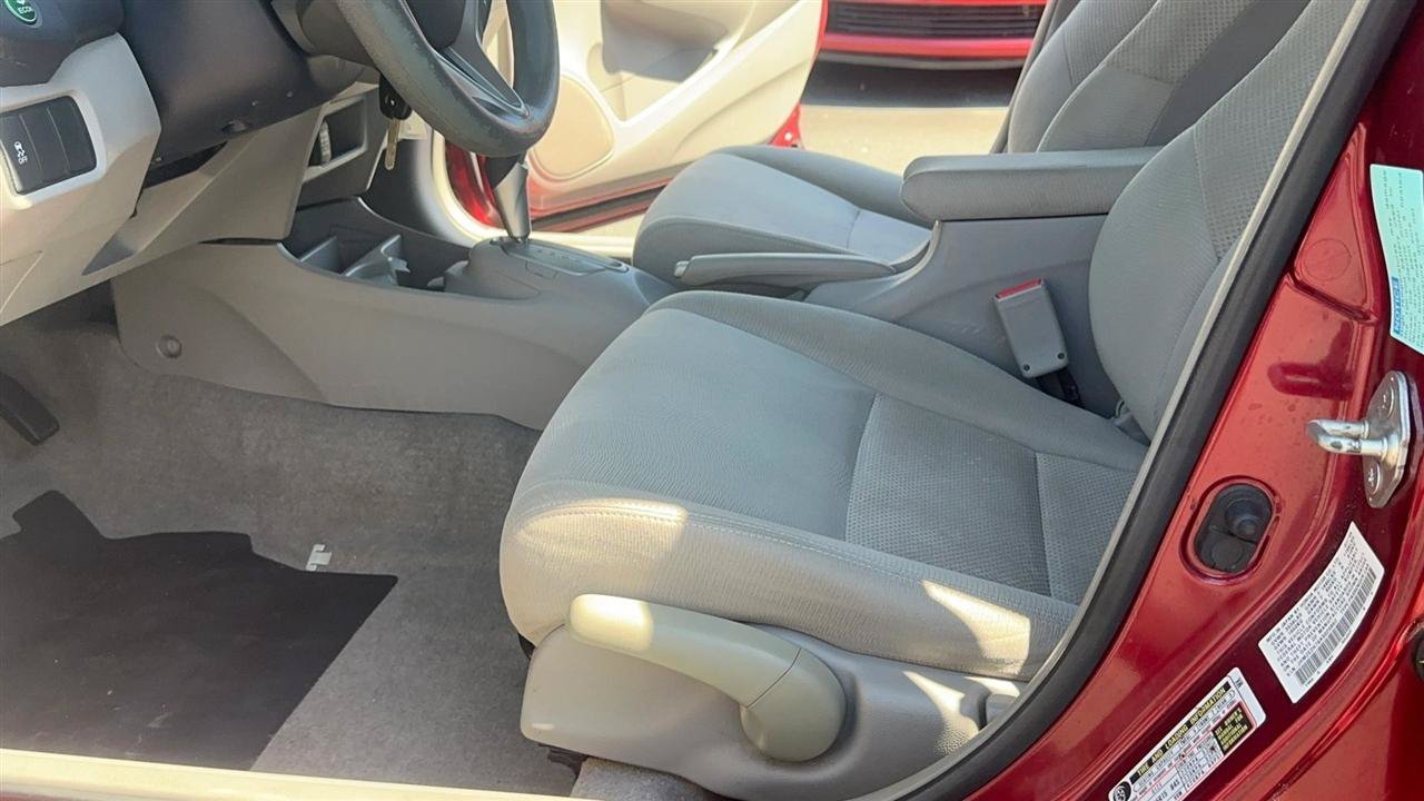 Used 2010 Honda Insight EX image 19