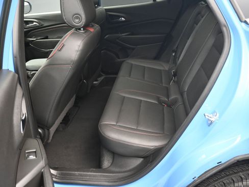 Certified 2024 Chevrolet Trax RS w/ Sunroof Package image 26