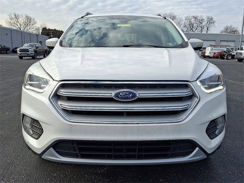 Used 2019 Ford Escape Titanium w/ U9j03 - Titanium Tow Package image 5