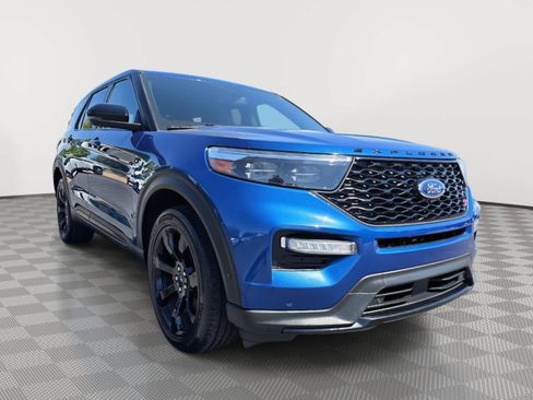 Used 2022 Ford Explorer ST w/ Equipment Group 401A AWD/4WD image 3