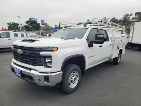 Used 2024 Chevrolet Silverado 2500 W/T w/ WT Convenience Package RWD image 4