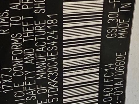 Used 2014 Toyota Sienna LE image 30