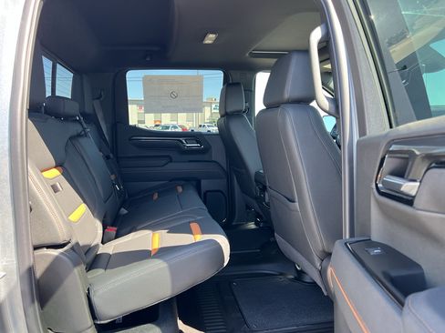 New 2026 GMC Sierra 1500 AT4 w/ AT4 Premium Package AWD/4WD image 24