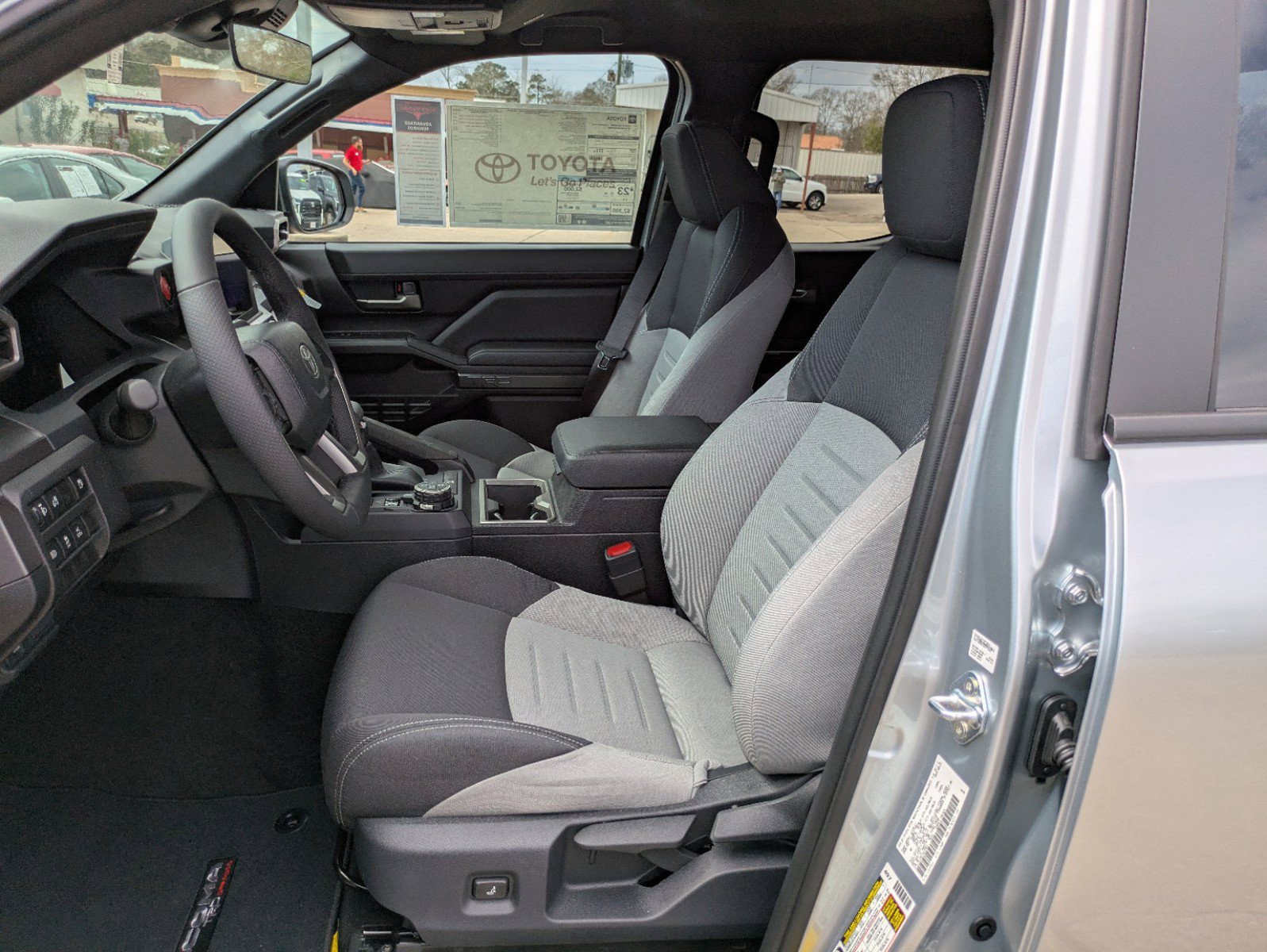 New 2025 Toyota Tacoma TRD Off-Road AWD/4WD image 11