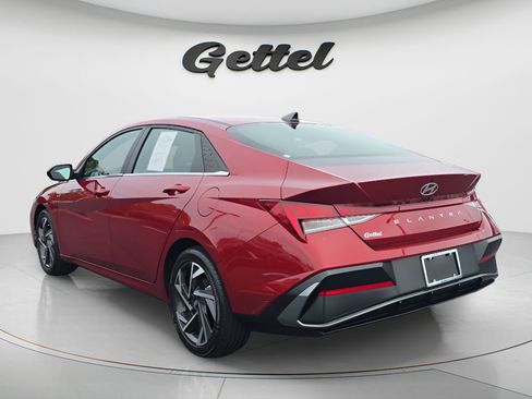 Certified 2024 Hyundai Elantra SEL w/ Convenience Package FWD image 7