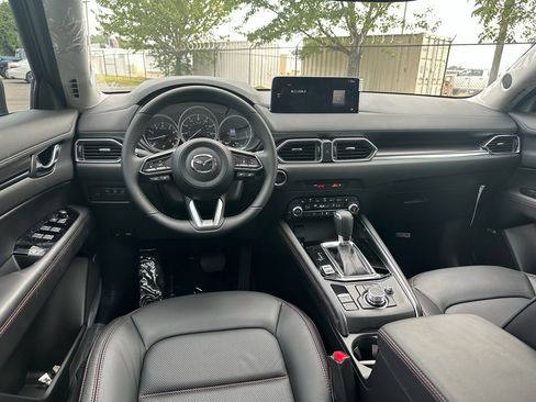 New 2025 MAZDA CX-5 Carbon Edition image 10